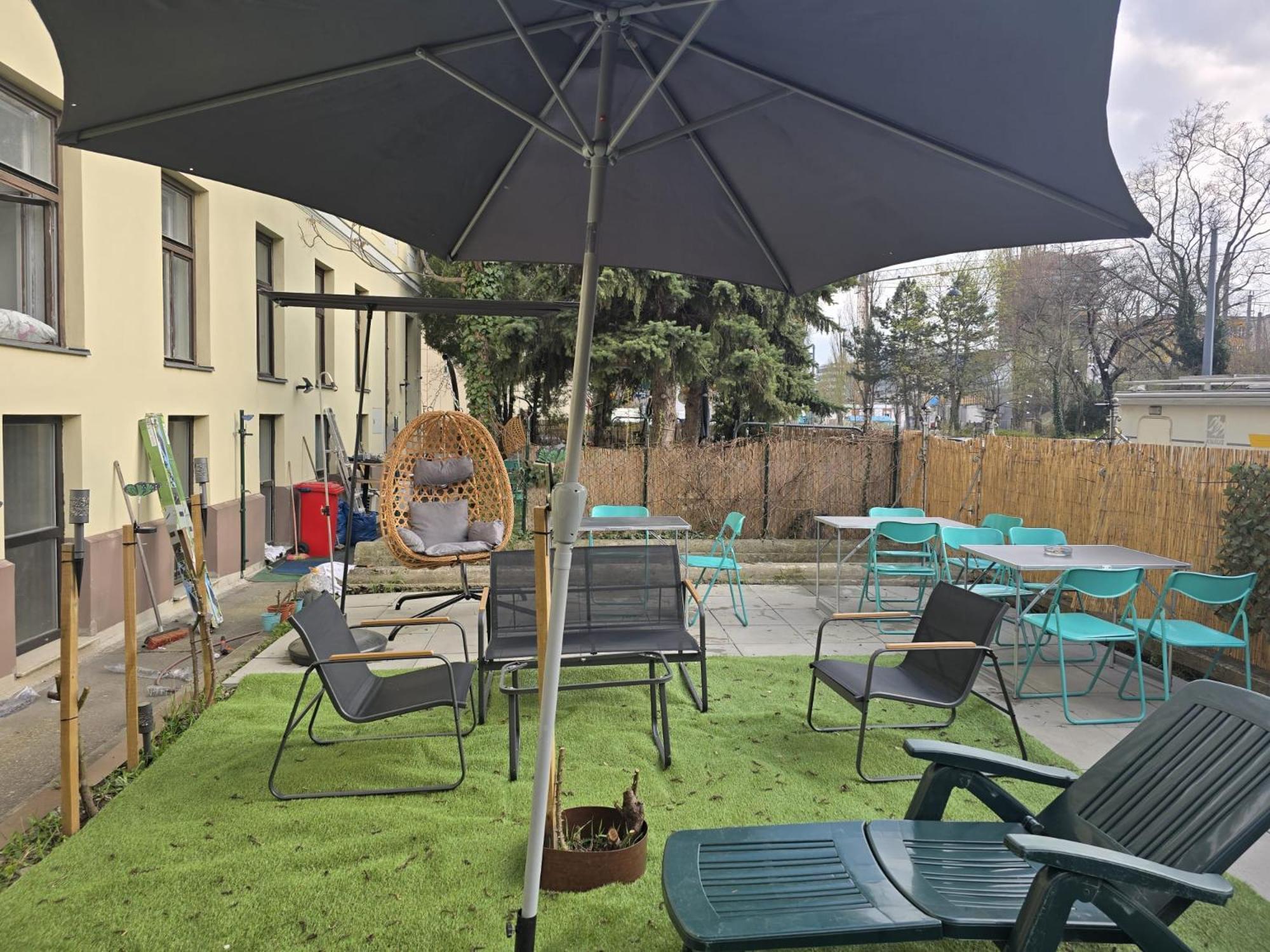 Vintage 1br With Shared Garden - U6 Metro & Danube *